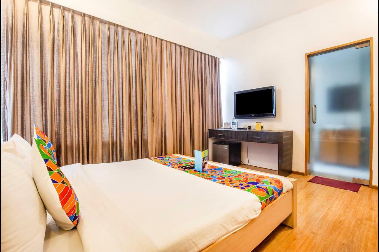 FabHotel Raj Darbar Iffco Gurgaon Bagian luar foto