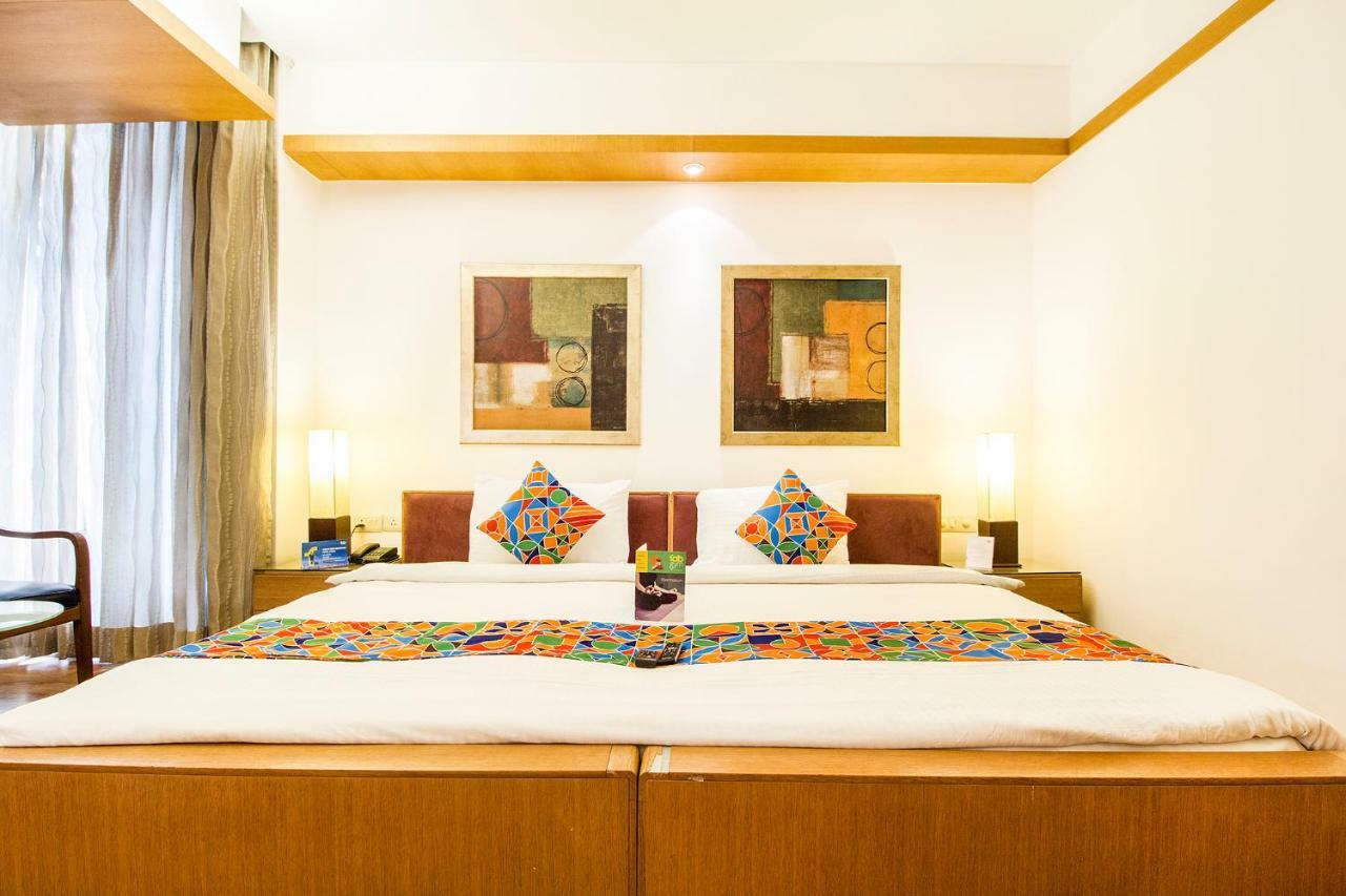 FabHotel Raj Darbar Iffco Gurgaon Bagian luar foto